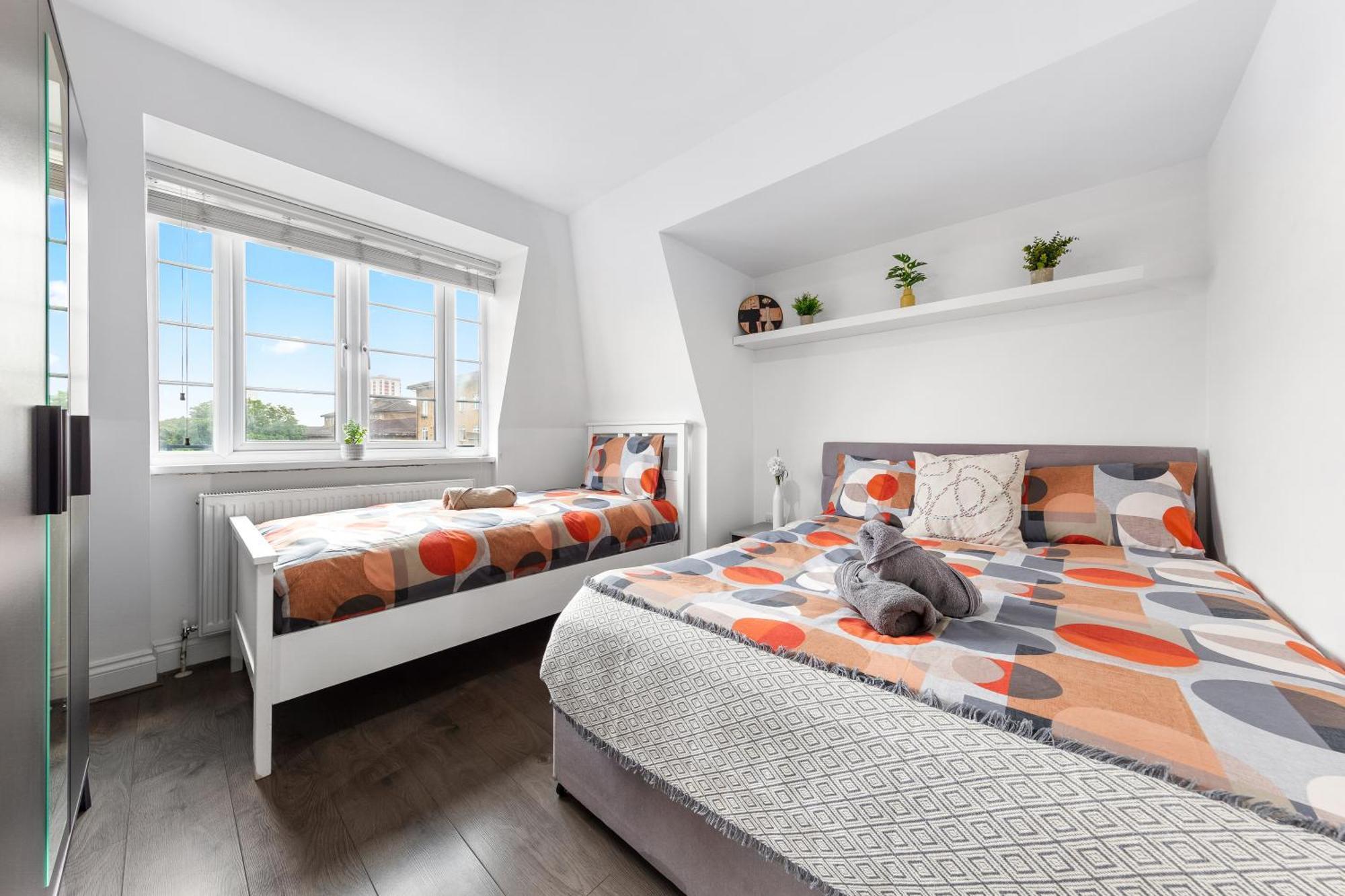 Central London Two Bedroom Serviced Apartment - Nine Elms Luxury Stay - Vauxhall & Westminster Extérieur photo