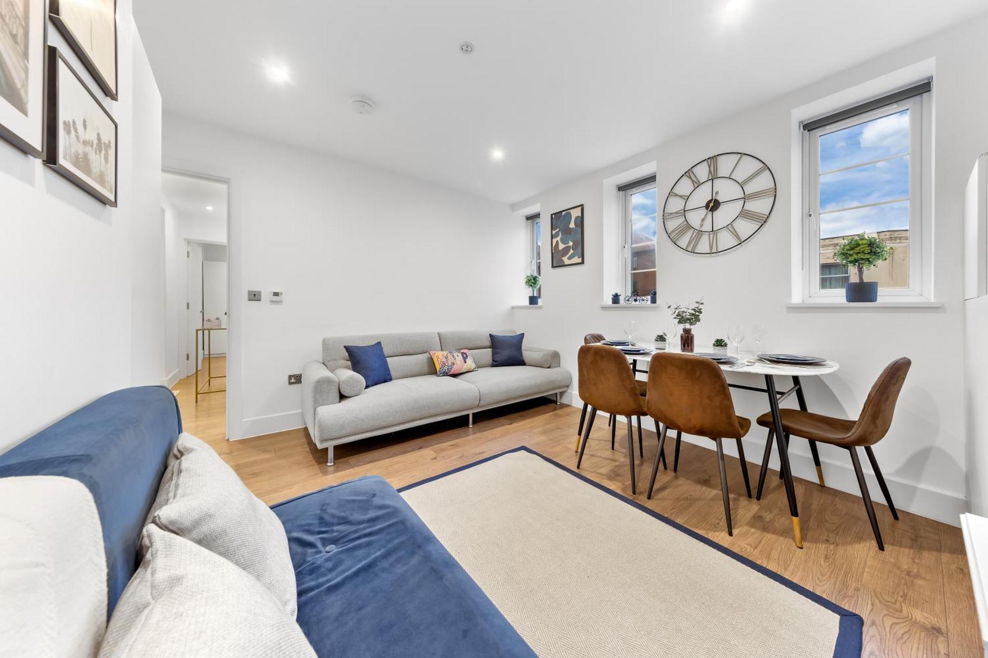 Central London Two Bedroom Serviced Apartment - Nine Elms Luxury Stay - Vauxhall & Westminster Extérieur photo
