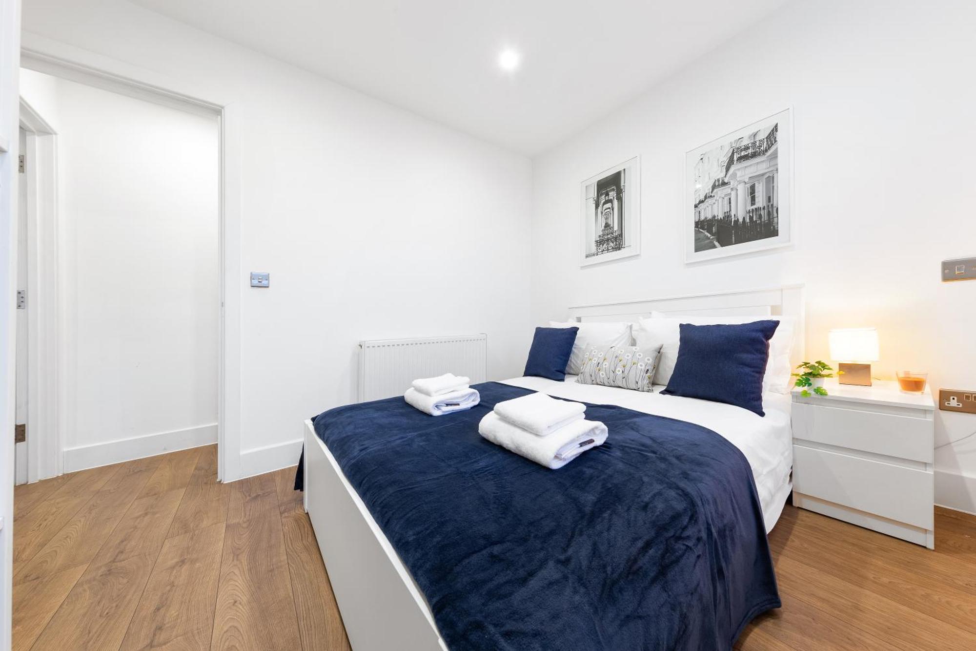Central London Two Bedroom Serviced Apartment - Nine Elms Luxury Stay - Vauxhall & Westminster Extérieur photo