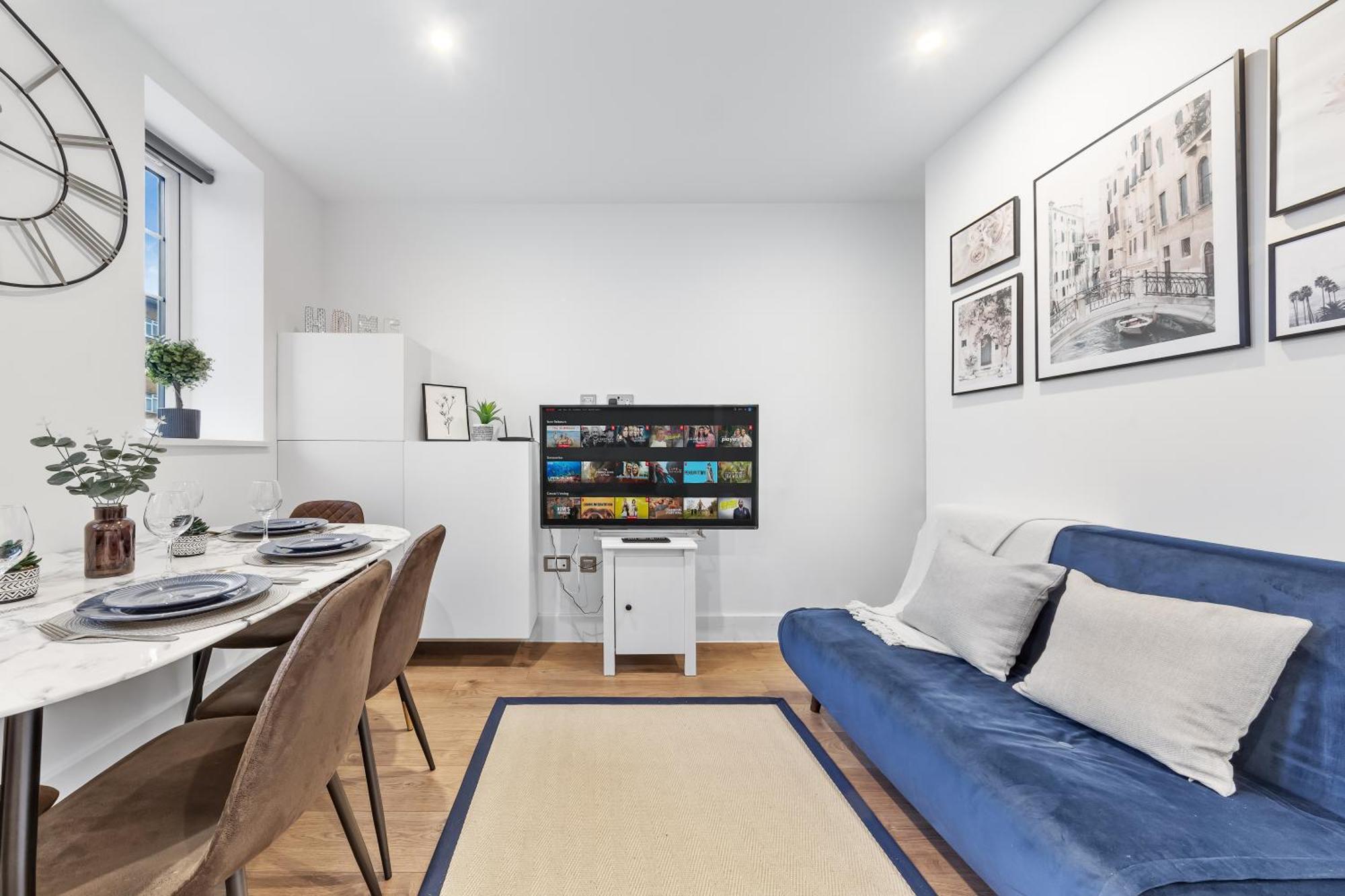 Central London Two Bedroom Serviced Apartment - Nine Elms Luxury Stay - Vauxhall & Westminster Extérieur photo
