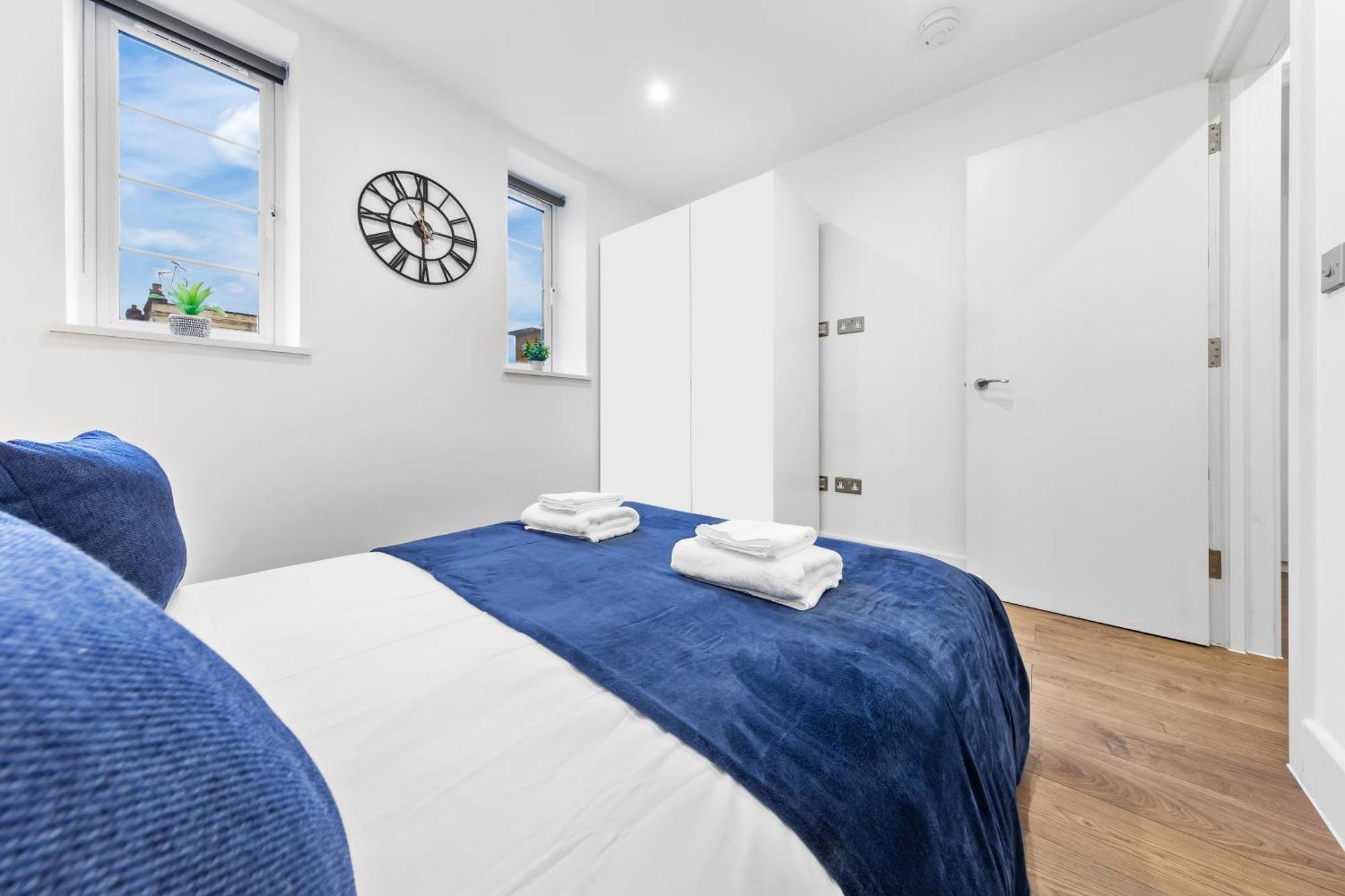 Central London Two Bedroom Serviced Apartment - Nine Elms Luxury Stay - Vauxhall & Westminster Extérieur photo