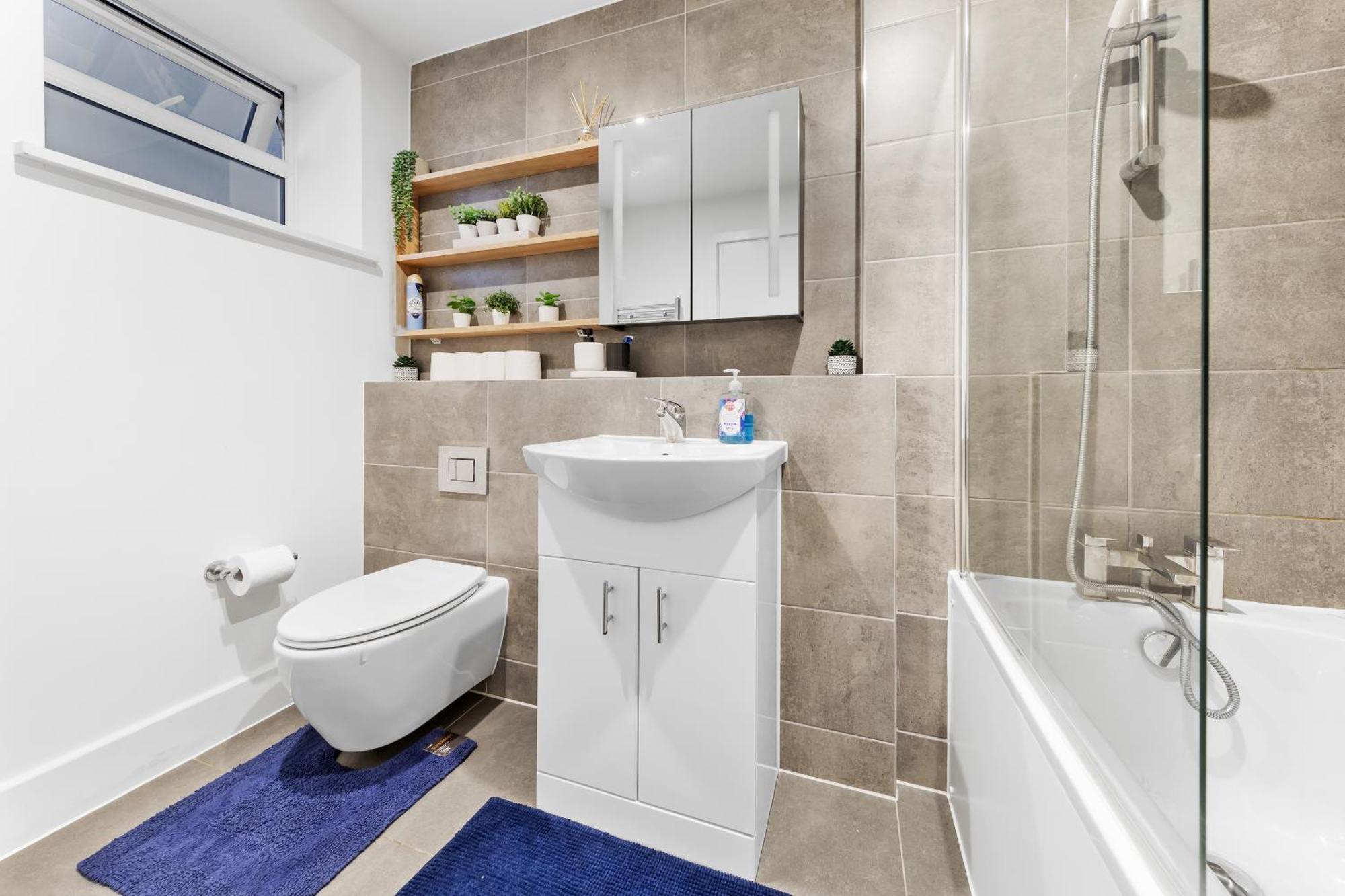 Central London Two Bedroom Serviced Apartment - Nine Elms Luxury Stay - Vauxhall & Westminster Extérieur photo